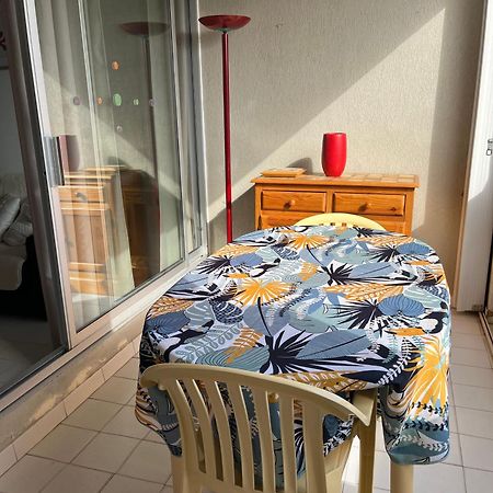 Appartement 2 Pieces + Cabine, 6 Couchages Le Grau-du-Roi Dış mekan fotoğraf