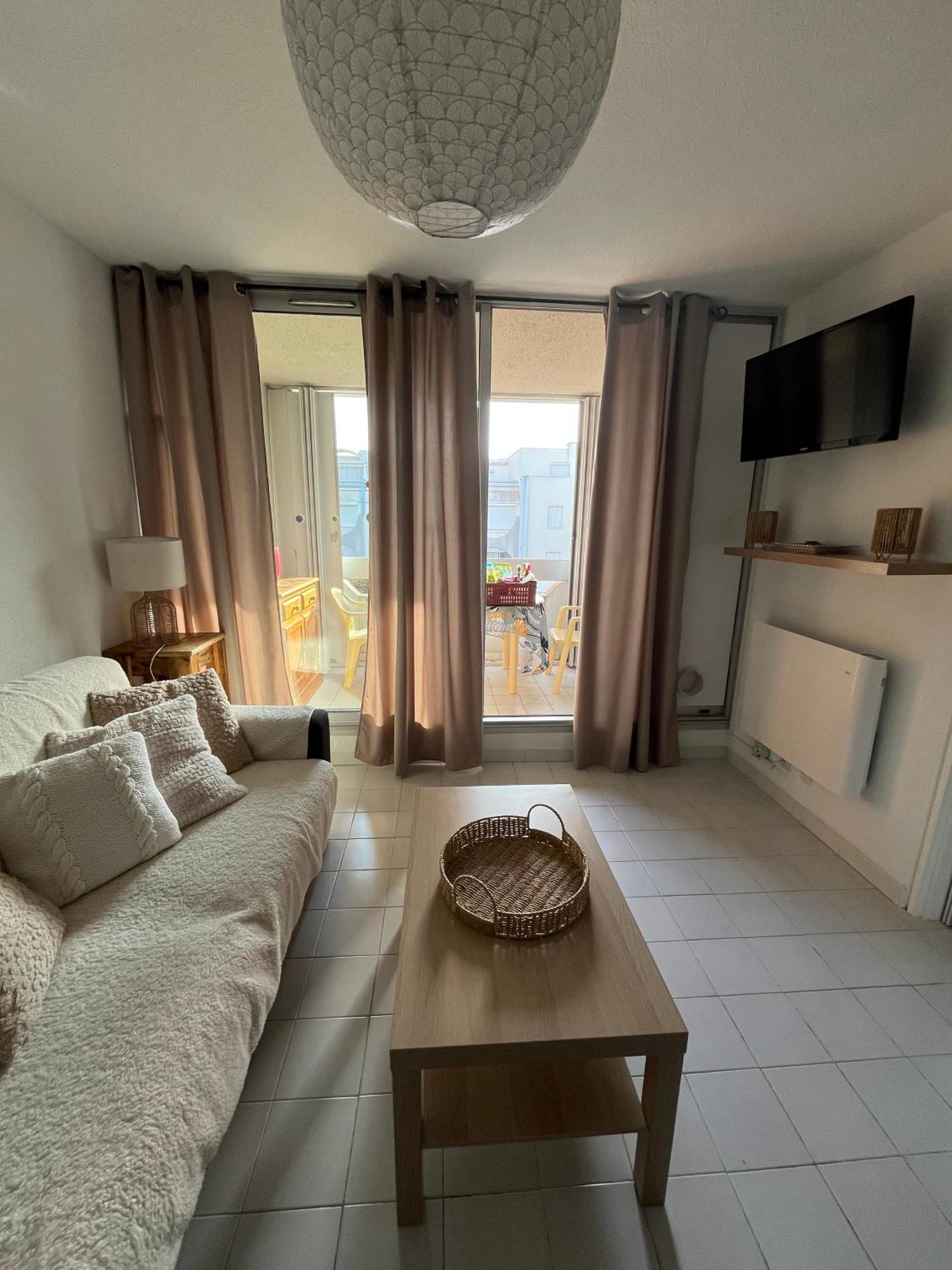 Appartement 2 Pieces + Cabine, 6 Couchages Le Grau-du-Roi Dış mekan fotoğraf